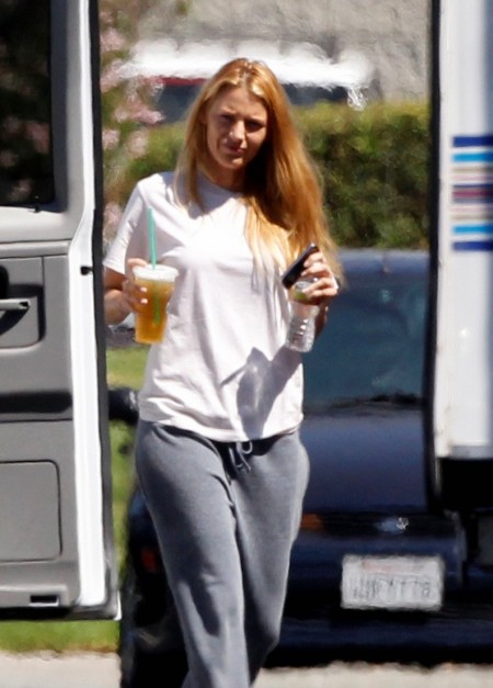 Blake-Lively1-450x627.jpg